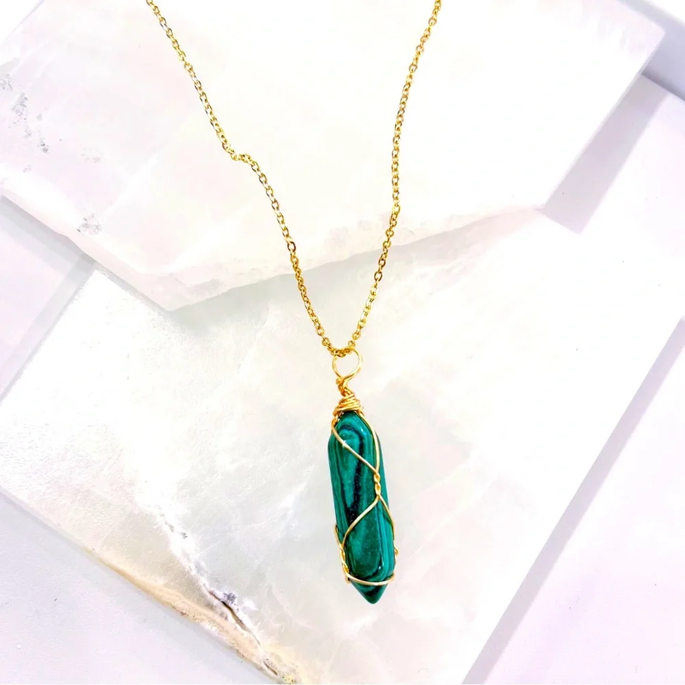 New Handmade Green Malachite 10k Gold Wire Wrapped S925 Silver Amulet Necklace